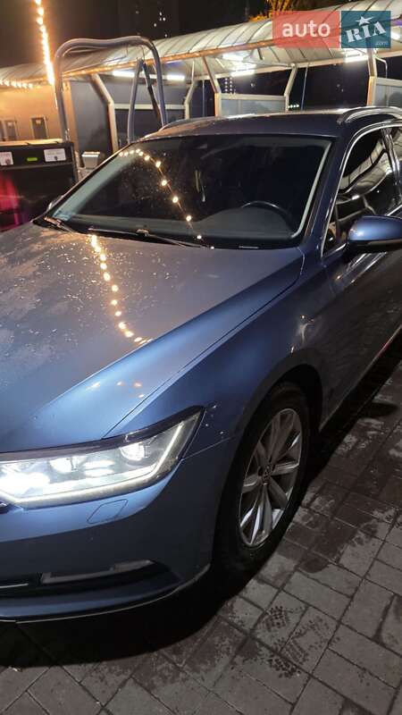 Універсал Volkswagen Passat 2017 в Дніпрі