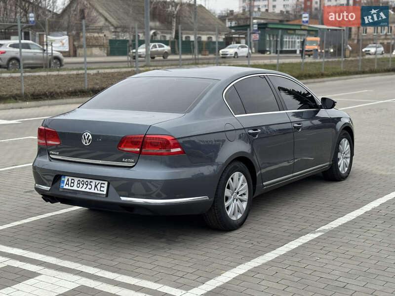 Седан Volkswagen Passat 2011 в Виннице