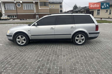 Универсал Volkswagen Passat 2000 в Львове