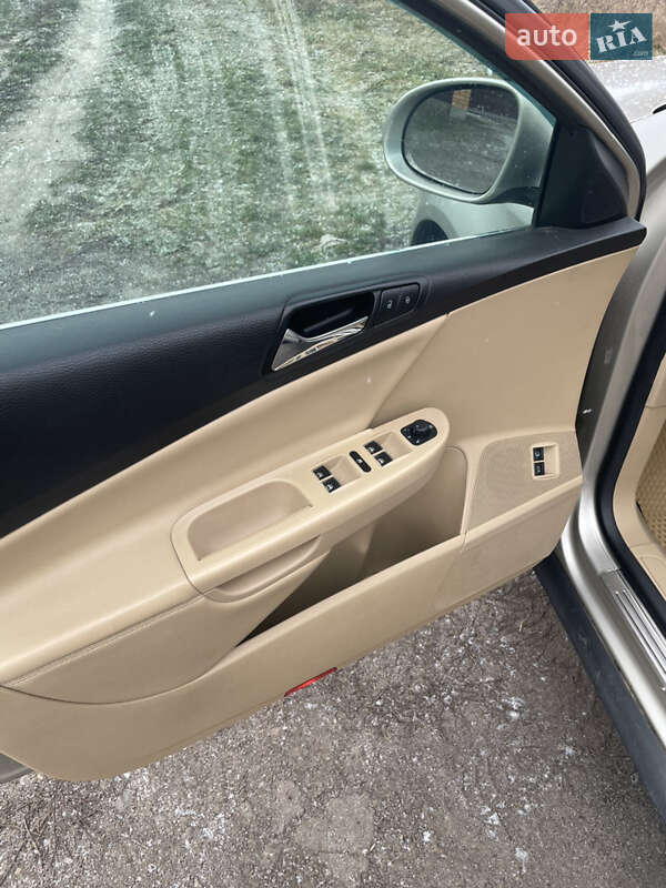 Седан Volkswagen Passat 2007 в Сумах