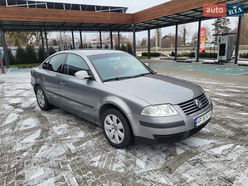 Седан Volkswagen Passat 2003 в Вінниці