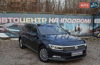 Універсал Volkswagen Passat 2017 в Києві