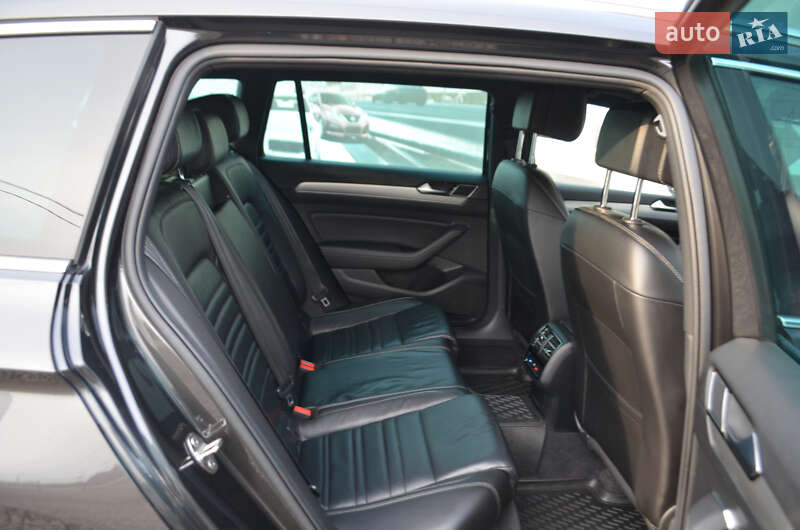 Універсал Volkswagen Passat 2017 в Києві