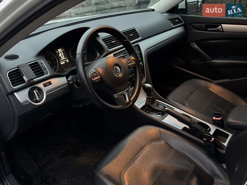 Седан Volkswagen Passat 2012 в Киеве фото 9 Седан Volkswagen Passat 2012 в Киеве