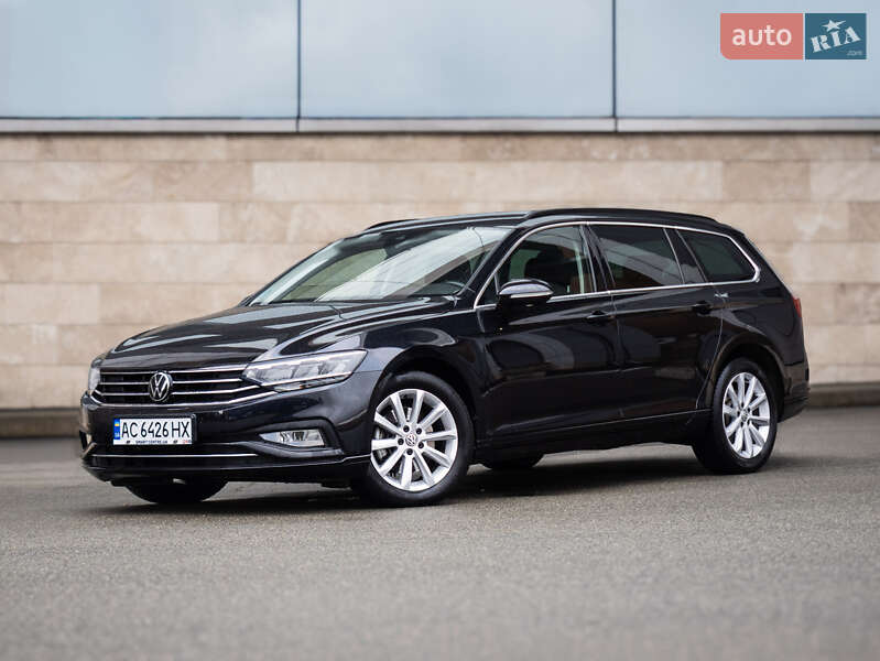 Volkswagen Passat 2022