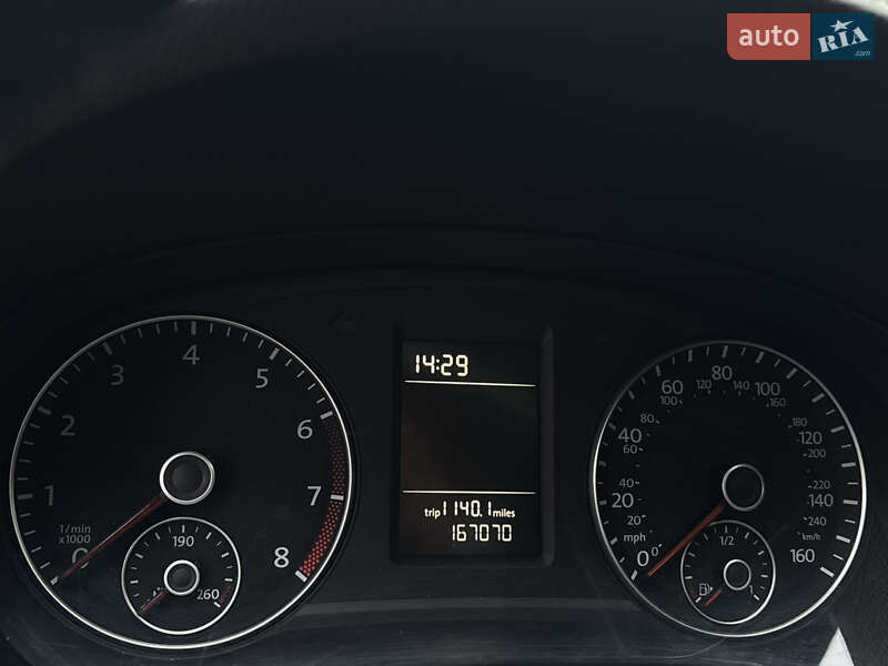 Седан Volkswagen Passat 2015 в Николаеве