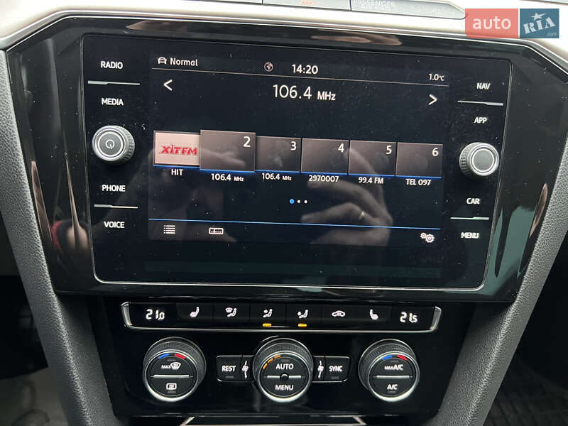 Седан Volkswagen Passat 2019 в Дрогобыче