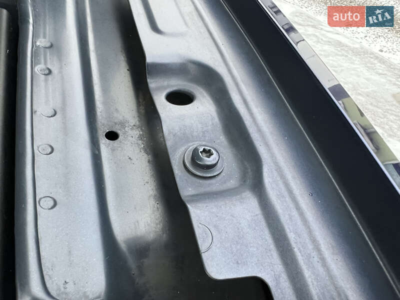 Седан Volkswagen Passat 2019 в Дрогобыче