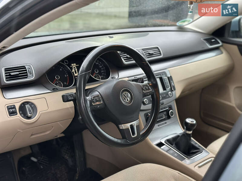 Универсал Volkswagen Passat 2011 в Дрогобыче фото 59 Универсал Volkswagen Passat 2011 в Дрогобыче