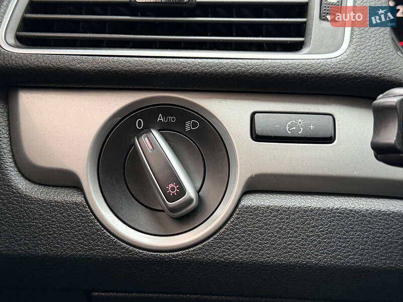 Седан Volkswagen Passat 2013 в Миколаєві