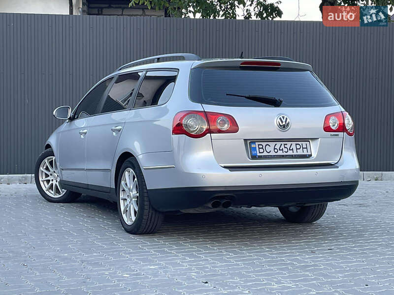 Універсал Volkswagen Passat 2006 в Дрогобичі