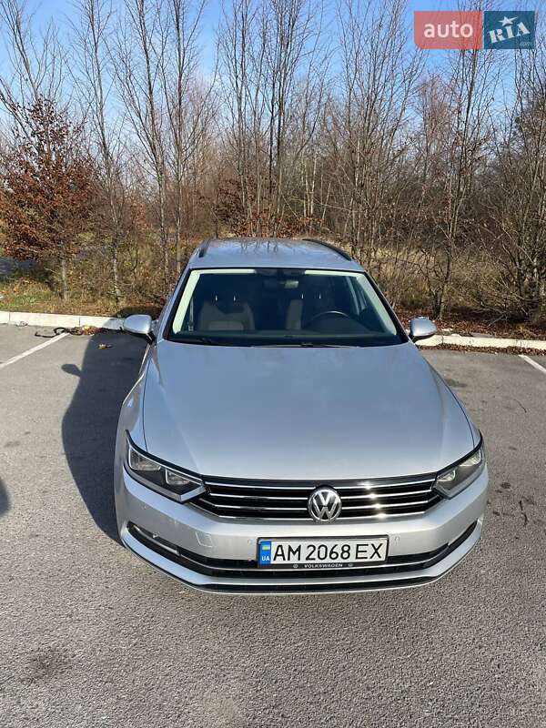 Универсал Volkswagen Passat 2016 в Звягеле