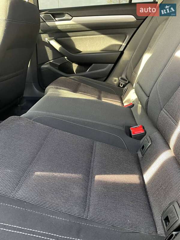 Универсал Volkswagen Passat 2016 в Звягеле