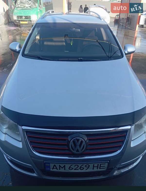 Универсал Volkswagen Passat 2008 в Гришковцах