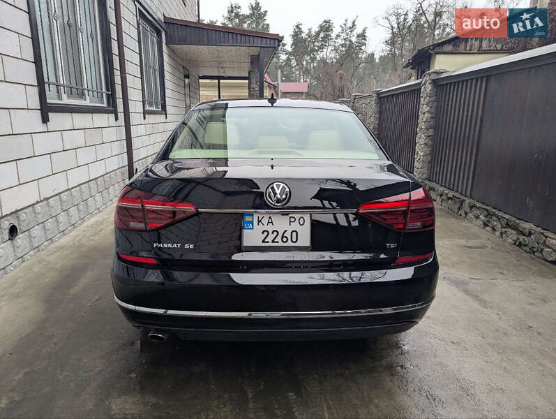 Седан Volkswagen Passat 2017 в Києві