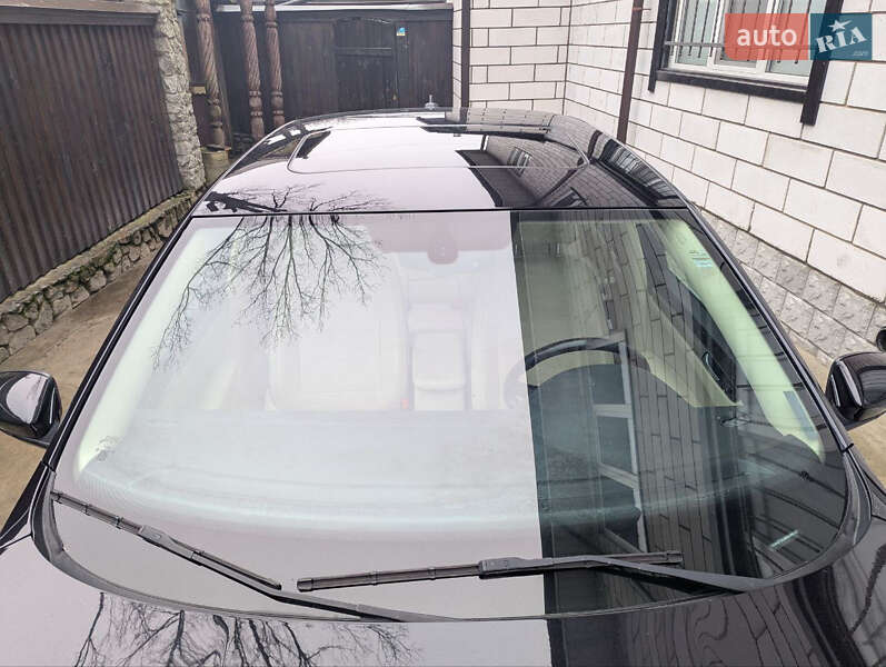 Седан Volkswagen Passat 2017 в Києві