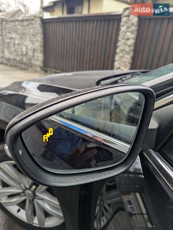 Седан Volkswagen Passat 2017 в Києві