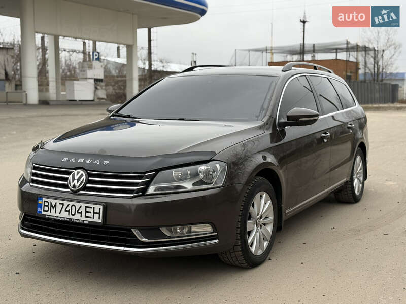 Универсал Volkswagen Passat 2012 в Сумах