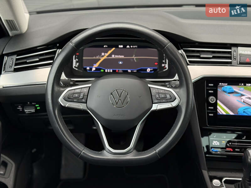 Седан Volkswagen Passat 2022 в Броварах