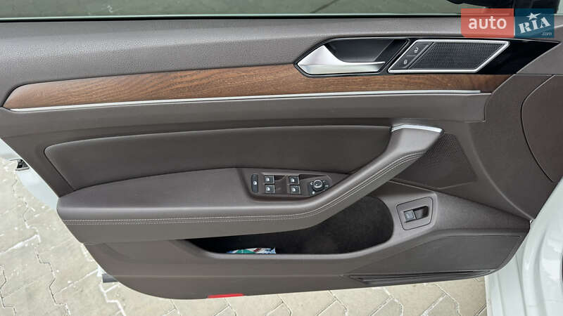 Универсал Volkswagen Passat 2016 в Виннице