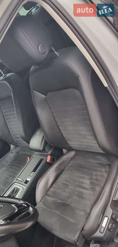 Універсал Volkswagen Passat 2015 в Чернівцях