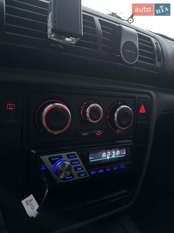 Седан Volkswagen Passat 1998 в Хмельнике