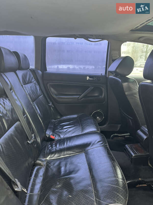 Универсал Volkswagen Passat 1998 в Вышгороде