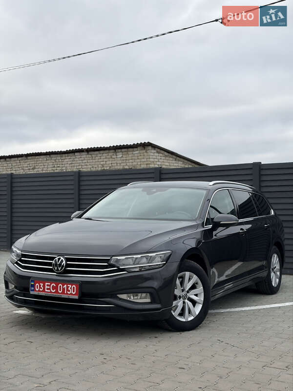 Универсал Volkswagen Passat 2020 в Дубно