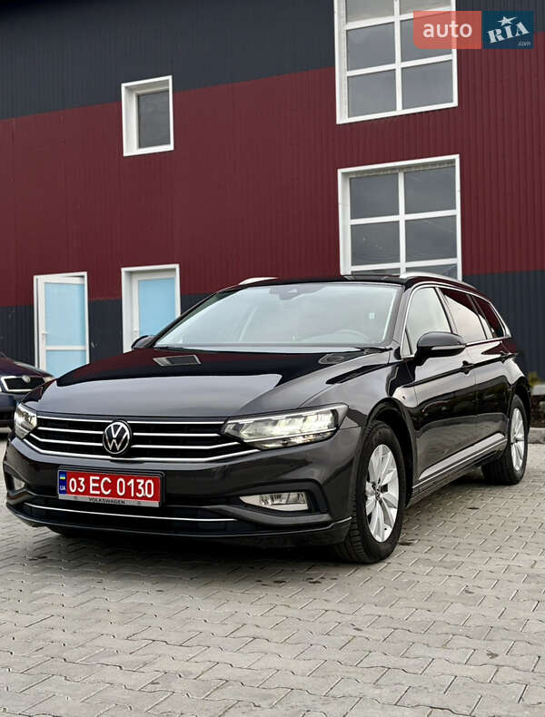 Универсал Volkswagen Passat 2020 в Дубно