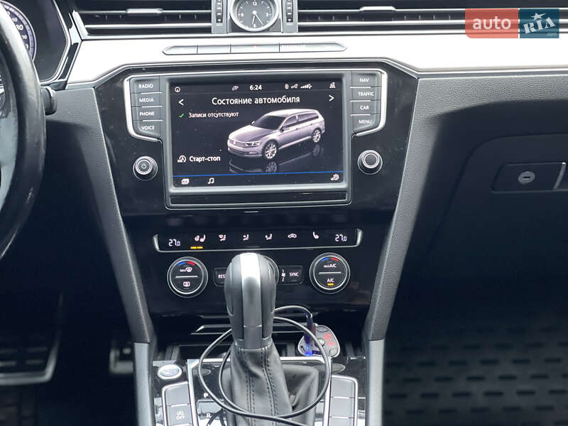 Универсал Volkswagen Passat 2014 в Житомире