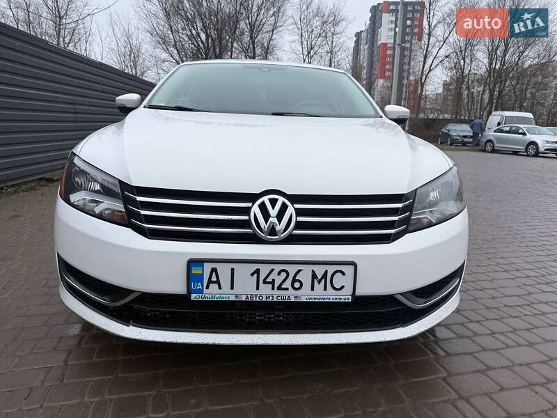 Седан Volkswagen Passat 2015 в Ірпені фото 3 Седан Volkswagen Passat 2015 в Ірпені