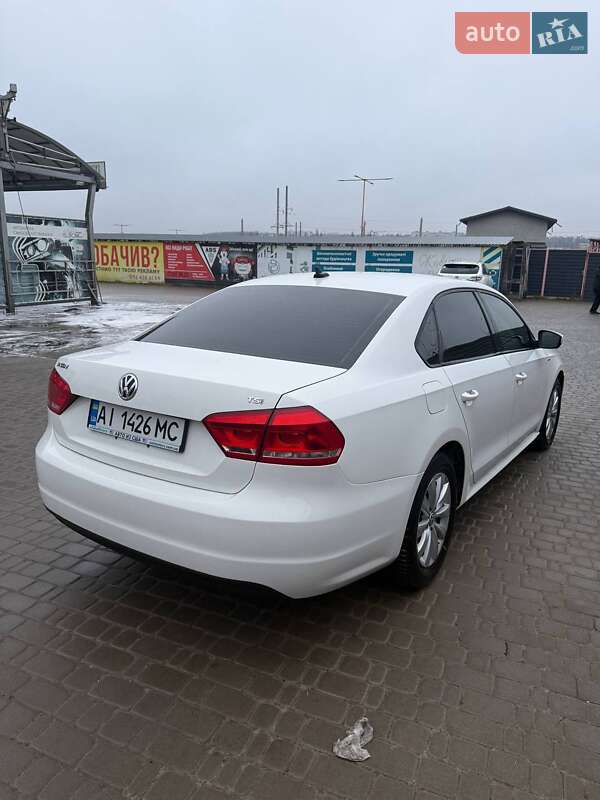 Седан Volkswagen Passat 2015 в Ірпені фото 23 Седан Volkswagen Passat 2015 в Ірпені