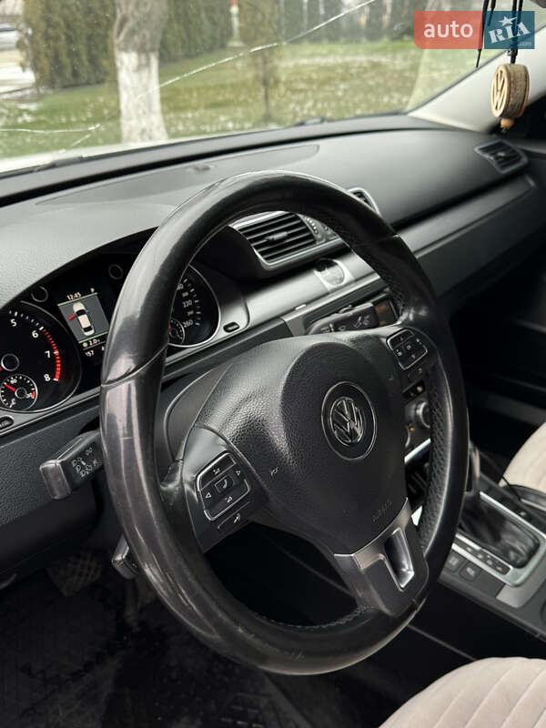 Седан Volkswagen Passat 2013 в Кривом Озере