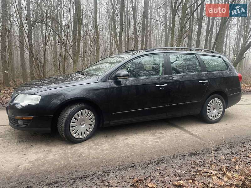 Универсал Volkswagen Passat 2007 в Ровно