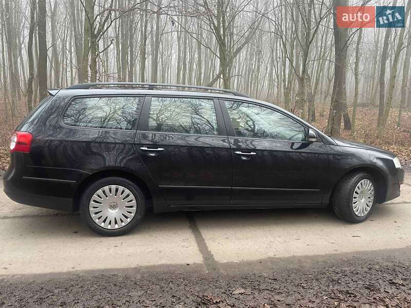 Универсал Volkswagen Passat 2007 в Ровно
