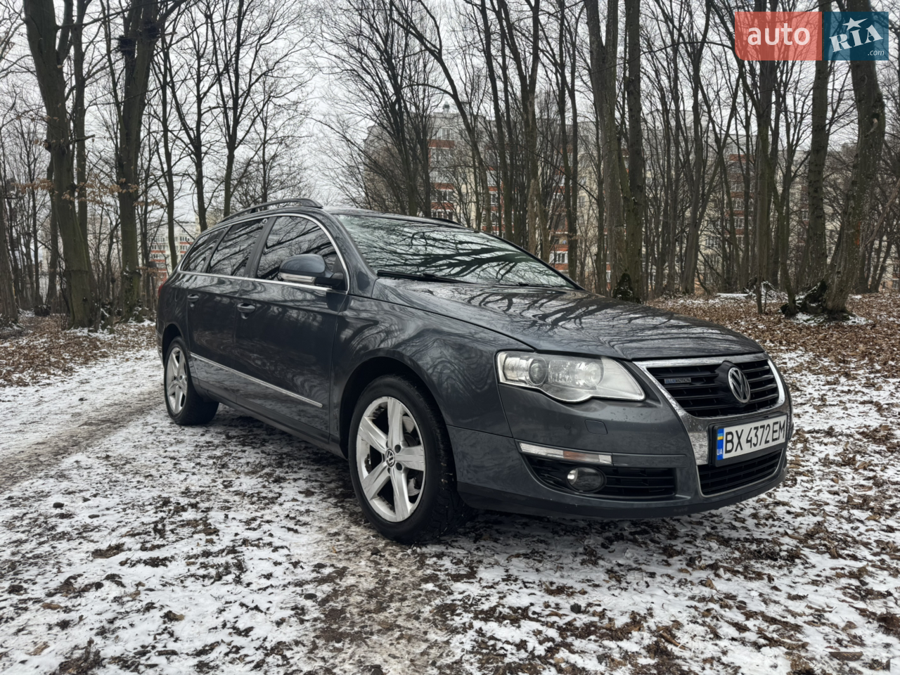 2010 Volkswagen Passat - мініатюра 26