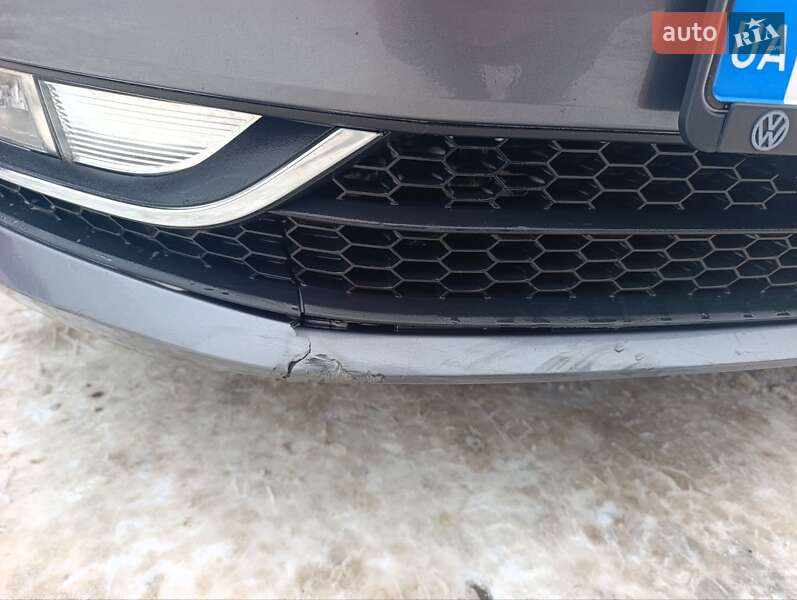 Седан Volkswagen Passat 2015 в Сумах