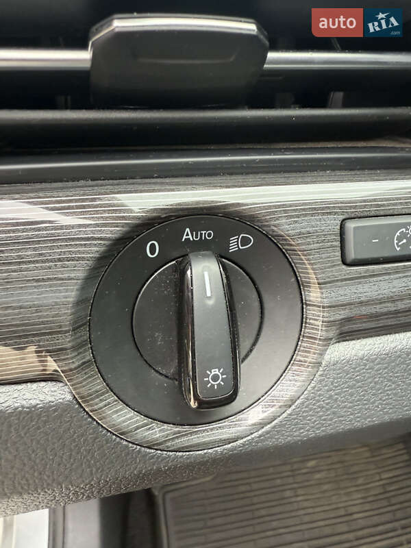 Седан Volkswagen Passat 2020 в Житомире фото 92 Седан Volkswagen Passat 2020 в Житомире
