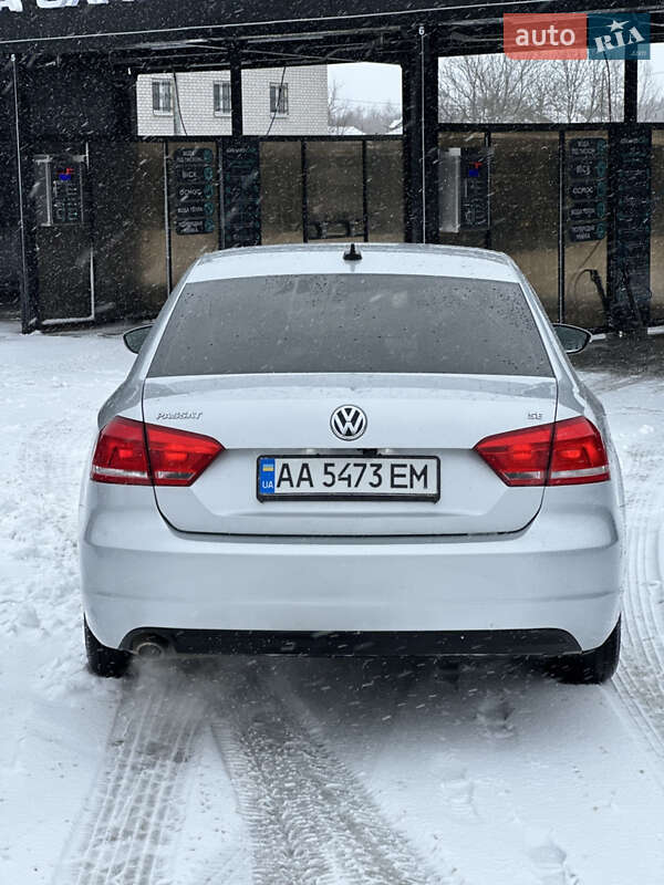 Седан Volkswagen Passat 2011 в Звягеле фото 4 Седан Volkswagen Passat 2011 в Звягеле