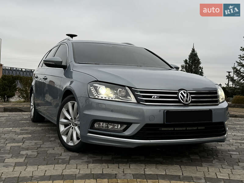 Универсал Volkswagen Passat 2012 в Дрогобыче