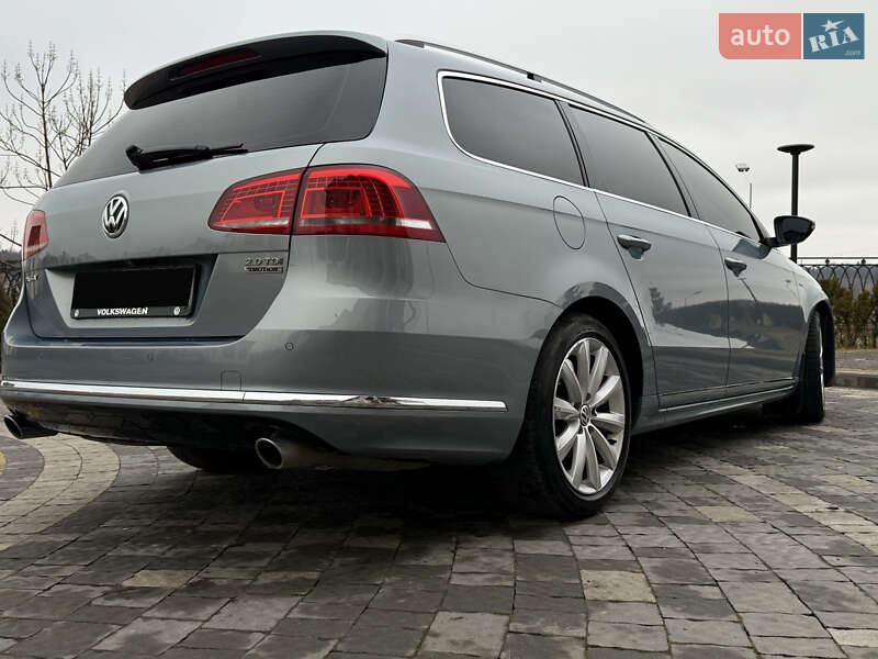 Универсал Volkswagen Passat 2012 в Дрогобыче