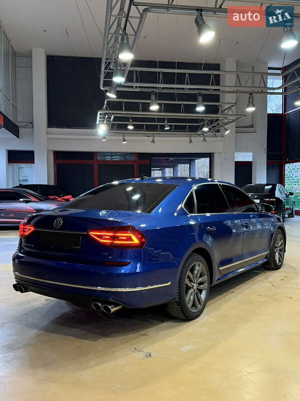 Седан Volkswagen Passat 2016 в Запоріжжі