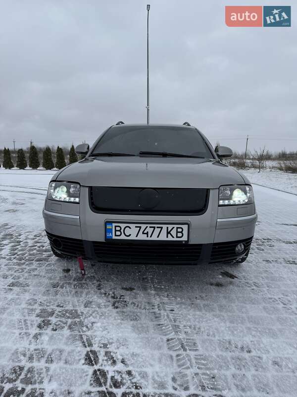 Універсал Volkswagen Passat 2004 в Городку