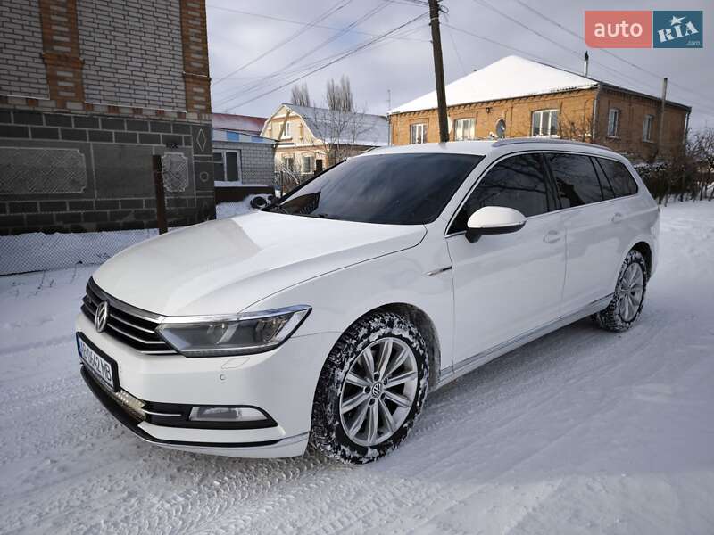 Універсал Volkswagen Passat 2015 в Козятині