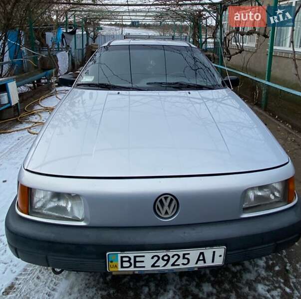 Универсал Volkswagen Passat 1992 в Николаеве