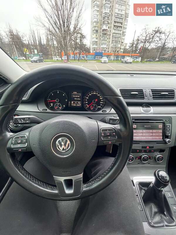 Седан Volkswagen Passat 2012 в Одессе фото 9 Седан Volkswagen Passat 2012 в Одессе