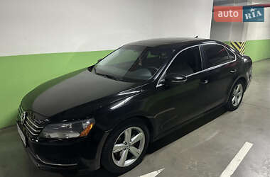 Седан Volkswagen Passat 2011 в Одесі