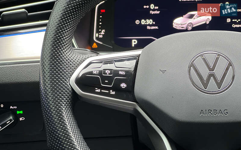 Седан Volkswagen Passat 2016 в Львові