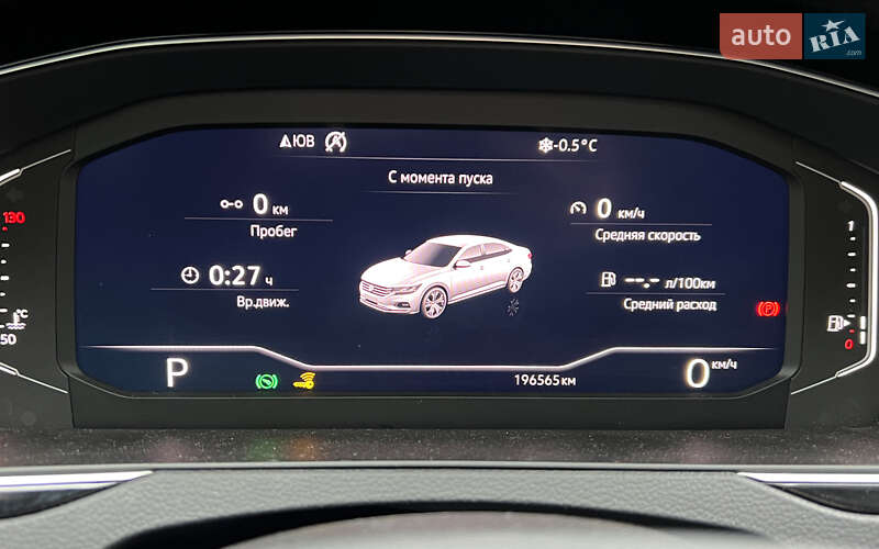 Седан Volkswagen Passat 2016 в Львові