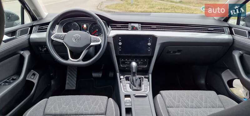 Универсал Volkswagen Passat 2022 в Львове фото 12 Универсал Volkswagen Passat 2022 в Львове